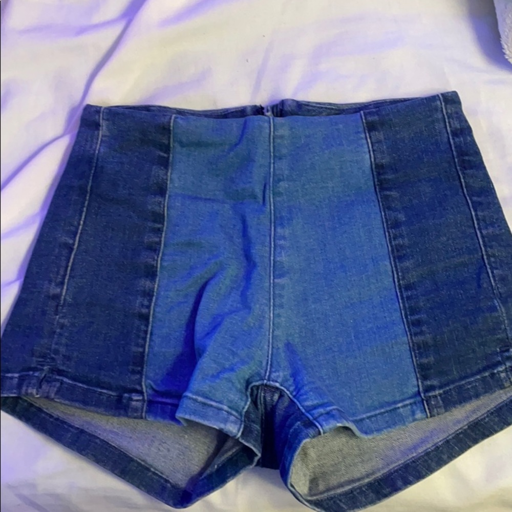 Colorblock high waisted jean shorts